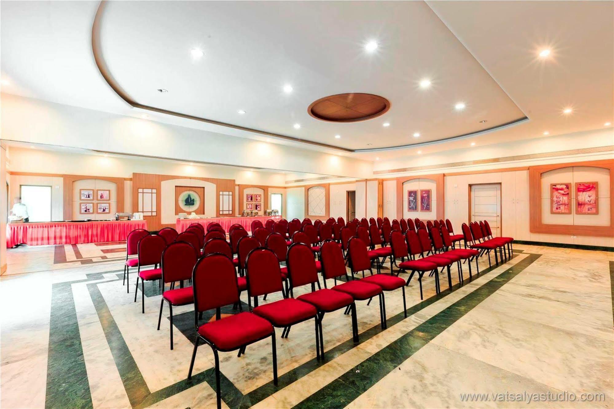 Vits Shalimar, Ankleshwar Exterior foto