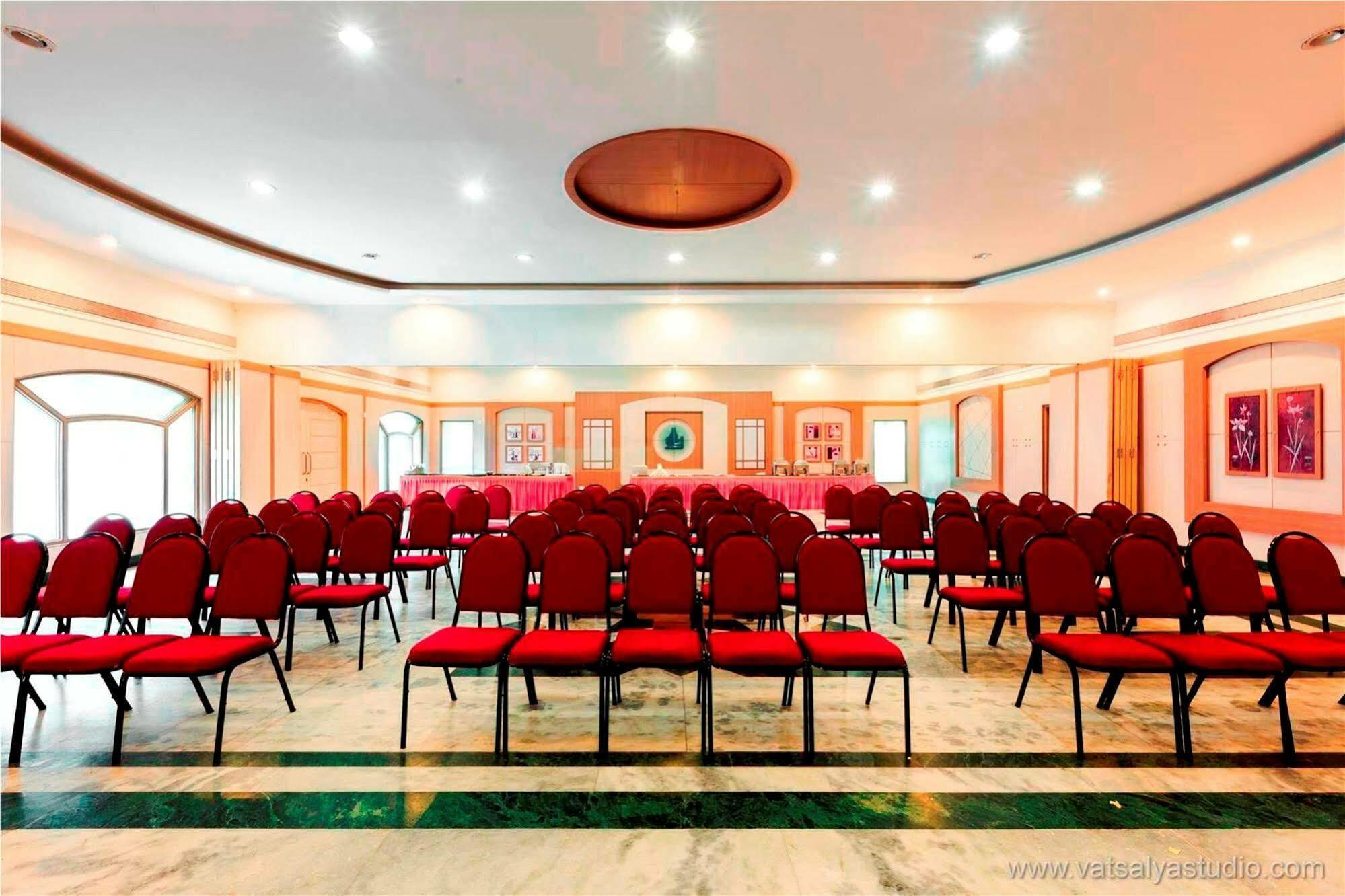 Vits Shalimar, Ankleshwar Exterior foto